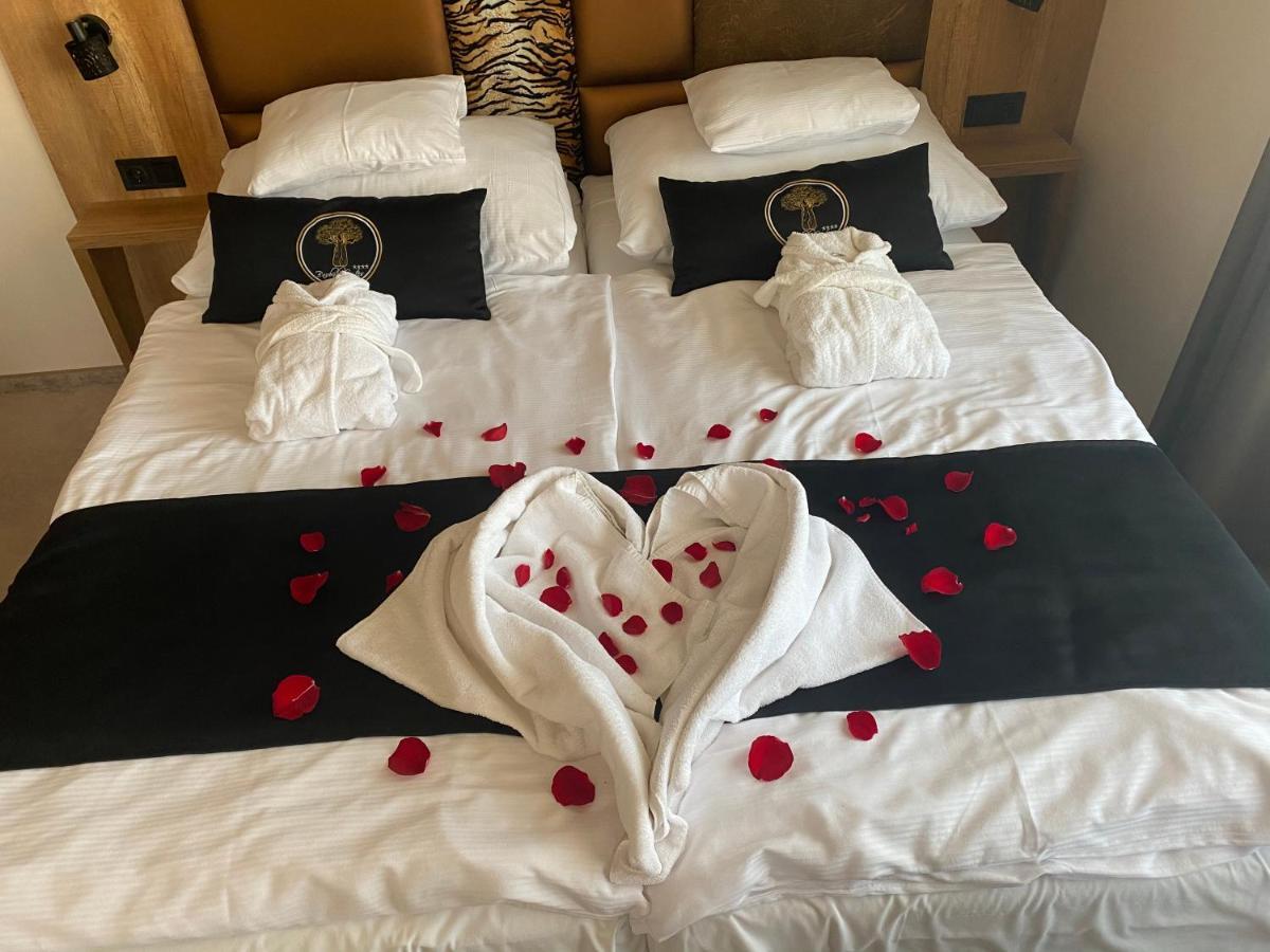 Baobab Suites Шиофок Экстерьер фото