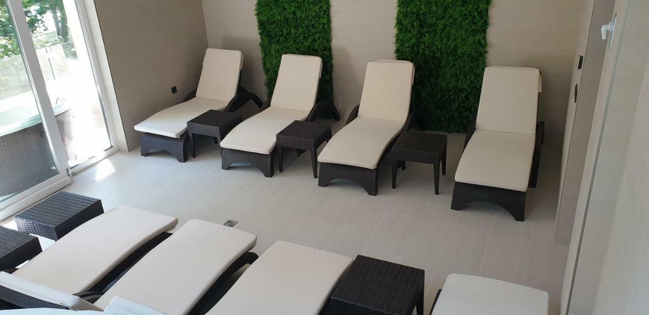 Baobab Suites Шиофок Экстерьер фото